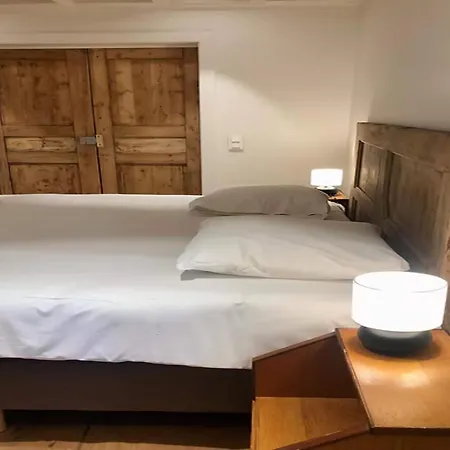 2-bedroom With Park And Deer Park Hébergement de vacances *