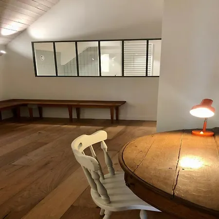 2-bedroom With Park And Deer Park