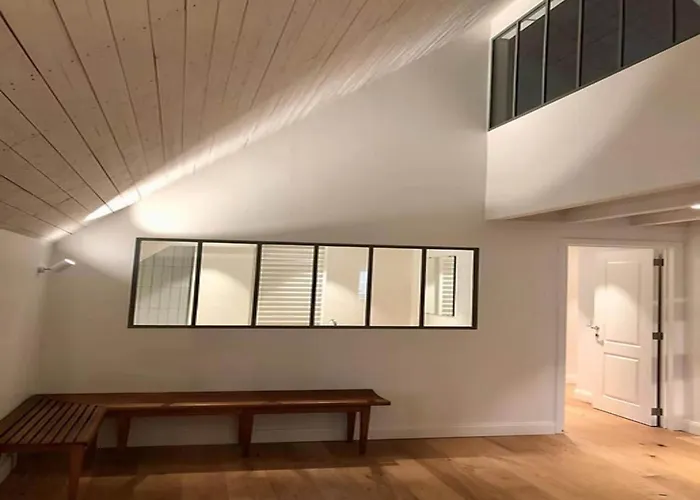 2-bedroom With Park And Deer Park *